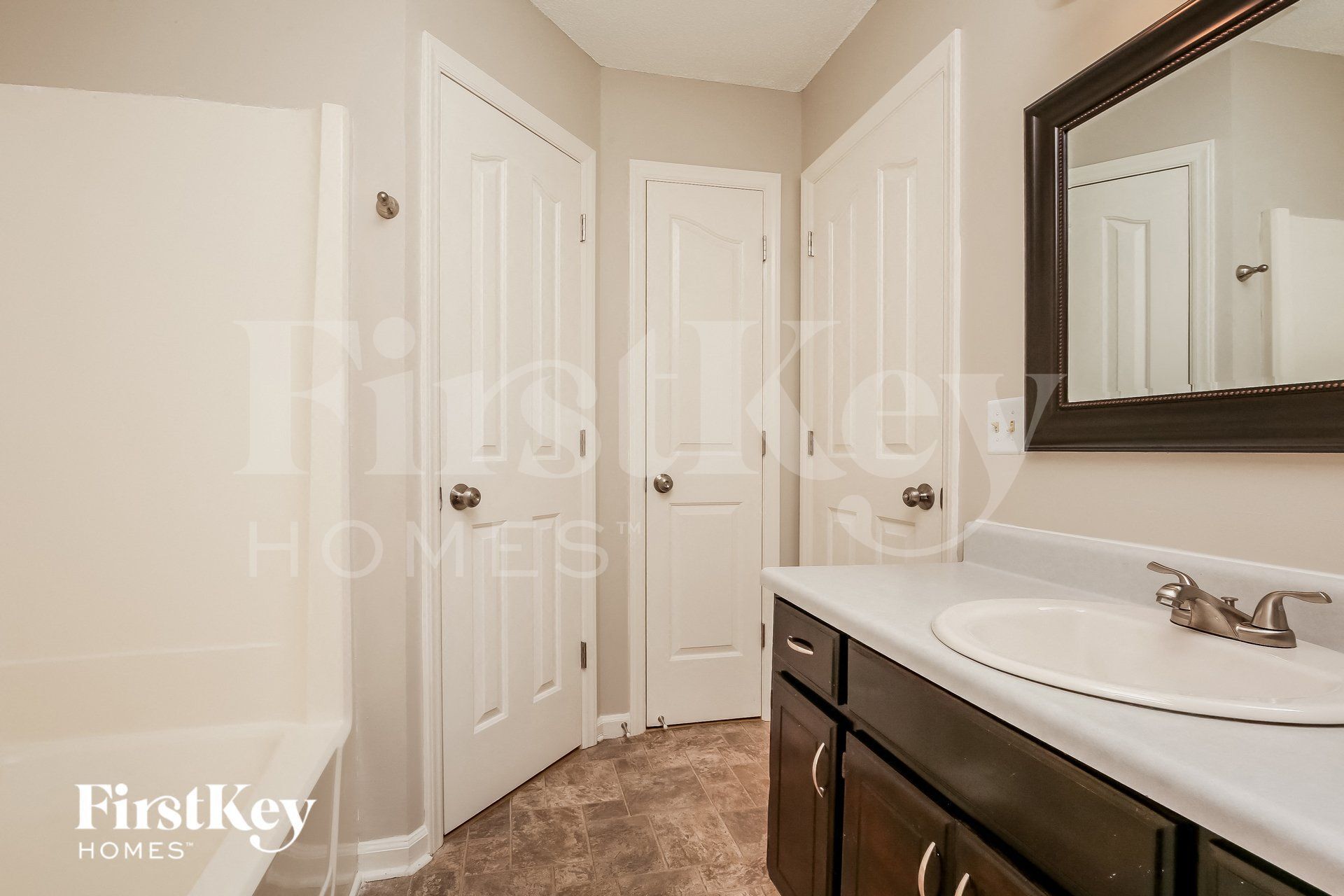 Building Photo - 5496 Burnt Knob Rd