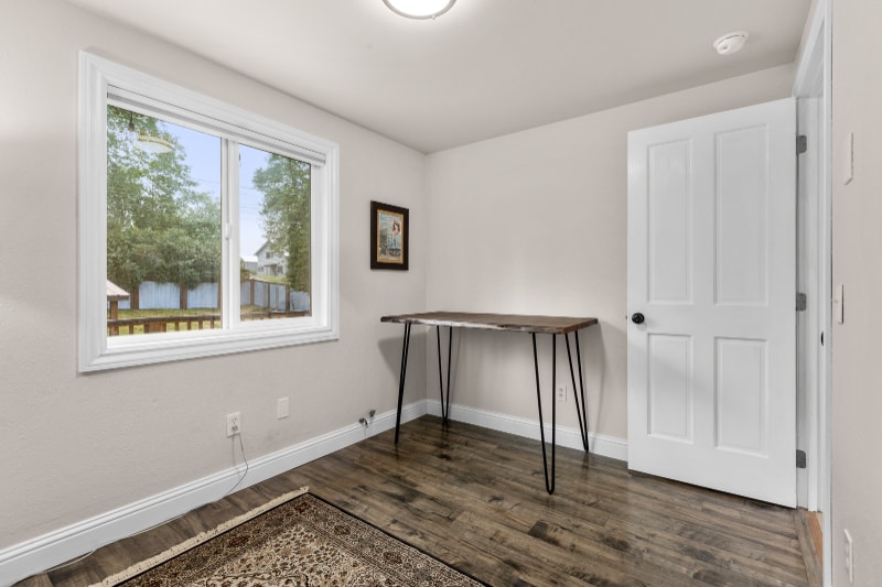 Building Photo - 240 Dakota Ave