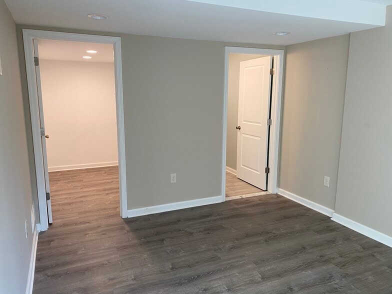 BR Lower - 1301 Jones Dr