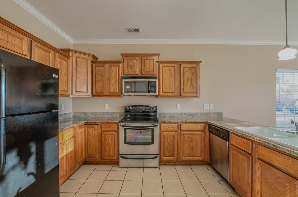 Building Photo - 1655 Kings Pond Cove