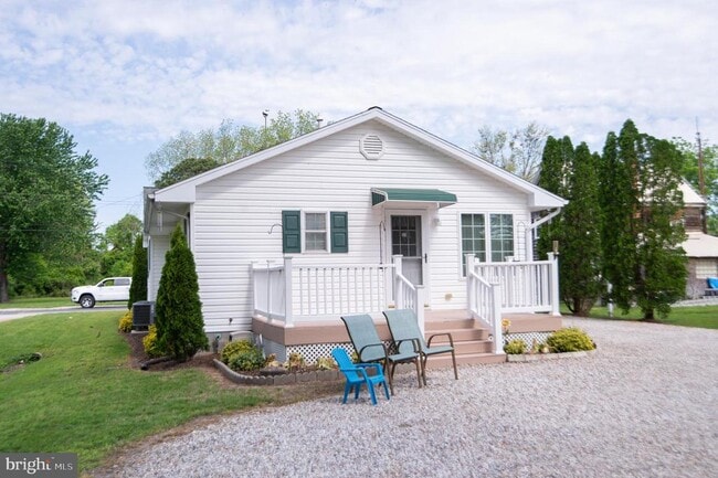 Building Photo - 110 Middle St