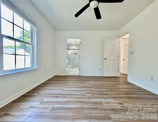 Building Photo - 332 Cassidy Ln