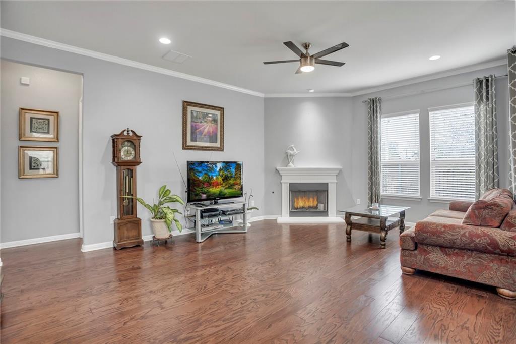 Building Photo - 1400 Little Elm Trl