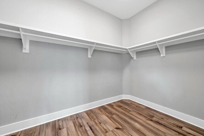 Building Photo - 117 River Rise Wy