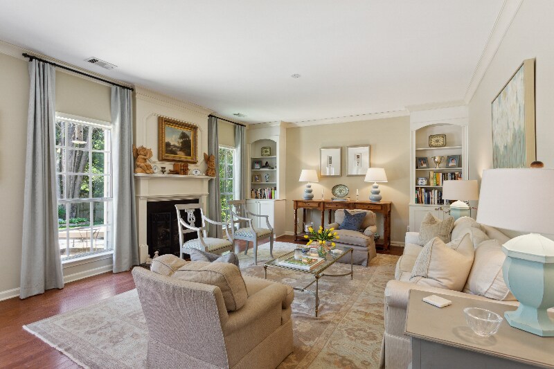 Building Photo - 4545 Chelton Ct SE