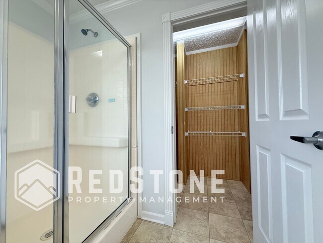 Building Photo - 3340 NC-54