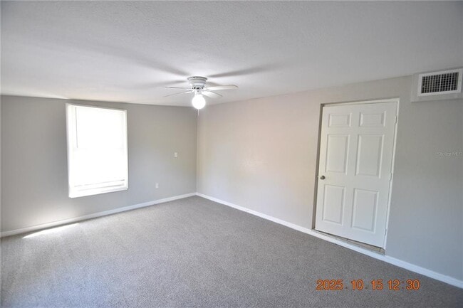 Building Photo - 9496 84th St