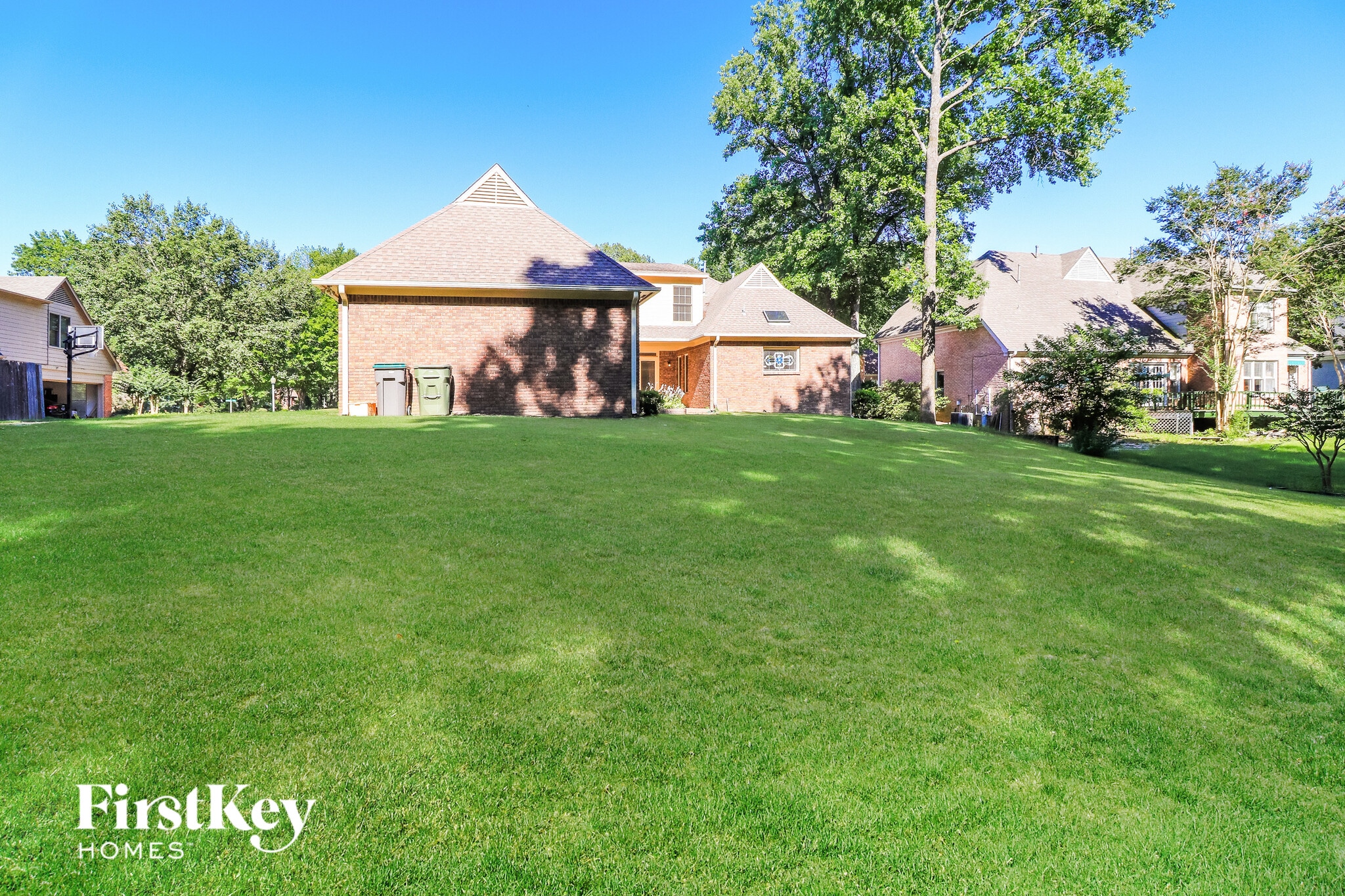 Building Photo - 1771 Wood Oak Dr