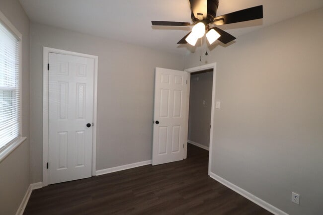 Building Photo - 155 Delmont Dr