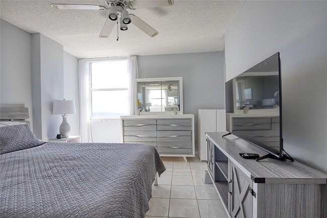 Building Photo - 111 Briny Ave