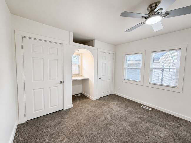 Building Photo - 34009 Caseville Ct