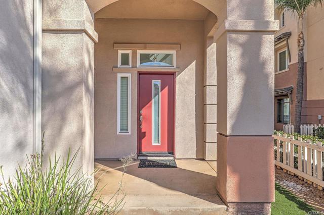 Building Photo - 1575 S Escondido Blvd