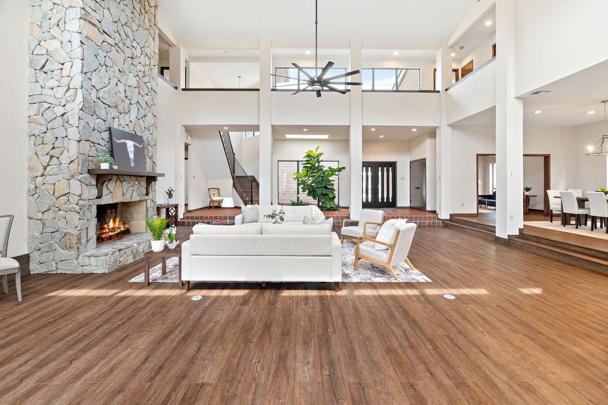 Building Photo - 73 Doescher Dr