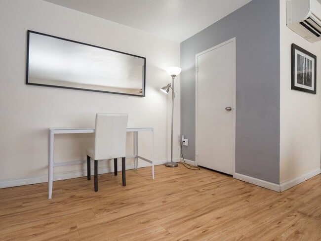 Interior Photo - Shadyside at Home Apartments