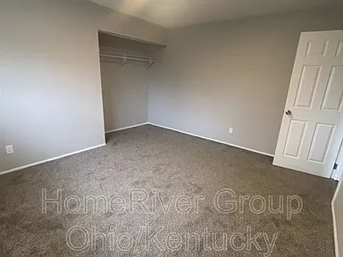 Building Photo - 1234 Hemlock Dr