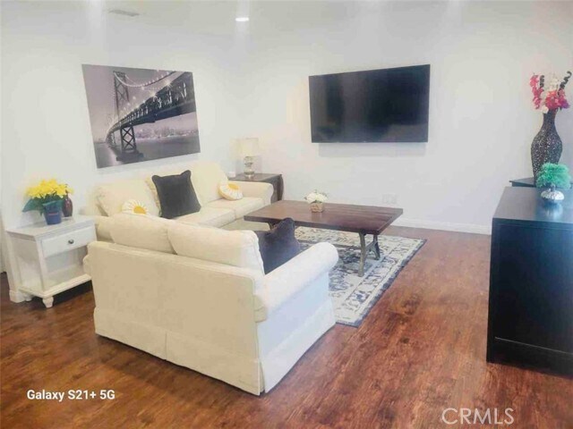 Building Photo - 15649 Aravaca Dr