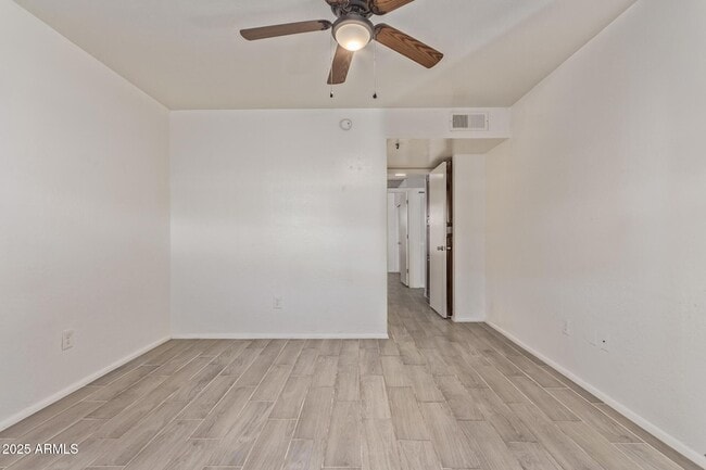 Building Photo - 7494 E Earll Dr