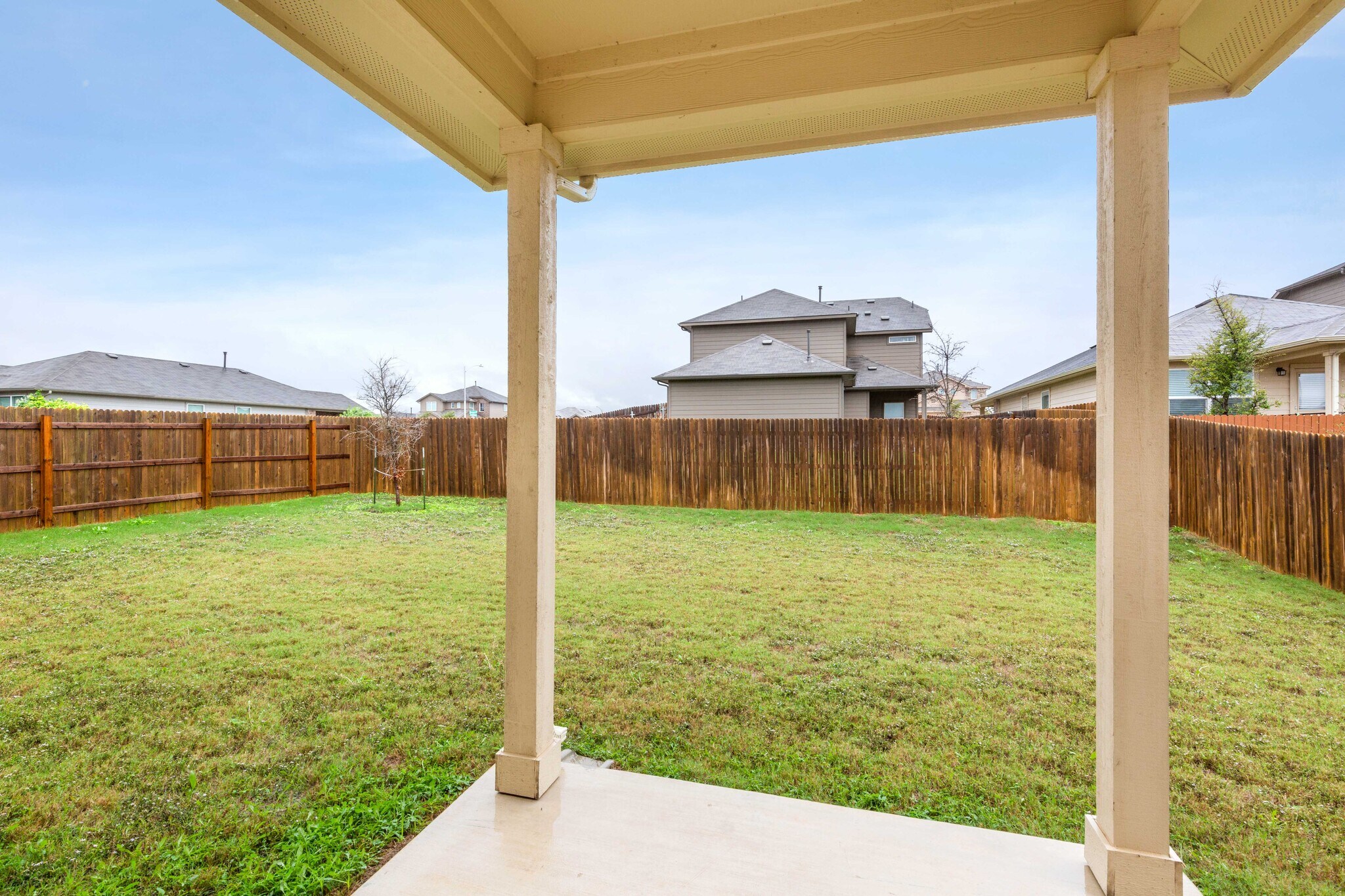 Large Backyard - 14000 Heidhorn Dr