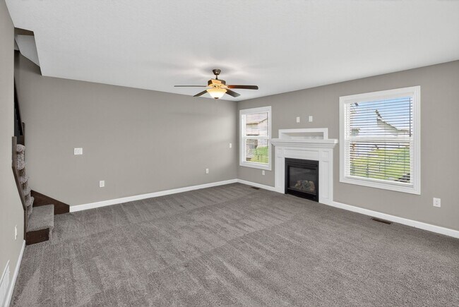 Building Photo - ALTOONA GEM!! 3 Bedroom, 2 Bathroom Home in Altoona!