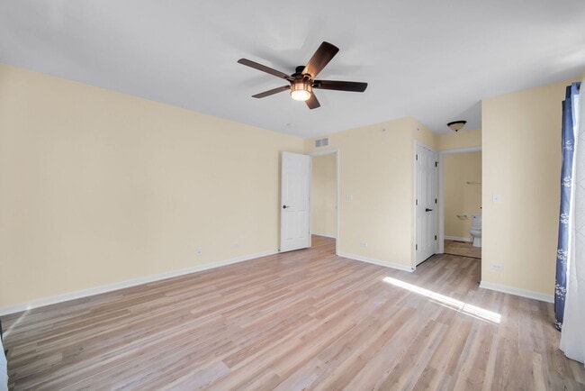 Building Photo - 1476 Manning Ave