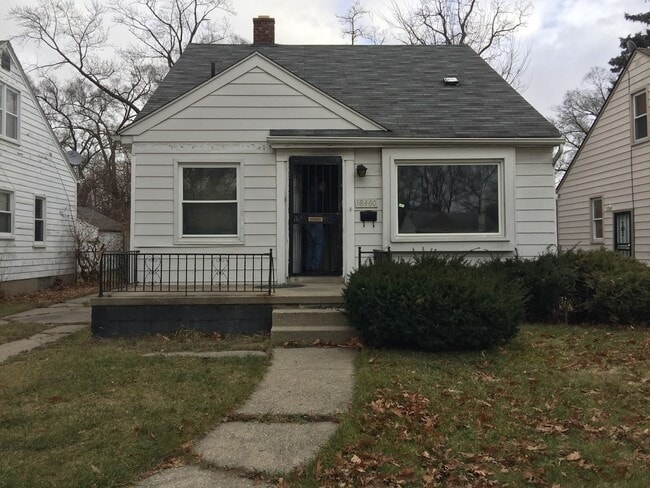 Primary Photo - 3 bedroom/ 1.5 bathroom Detroit's Westside...