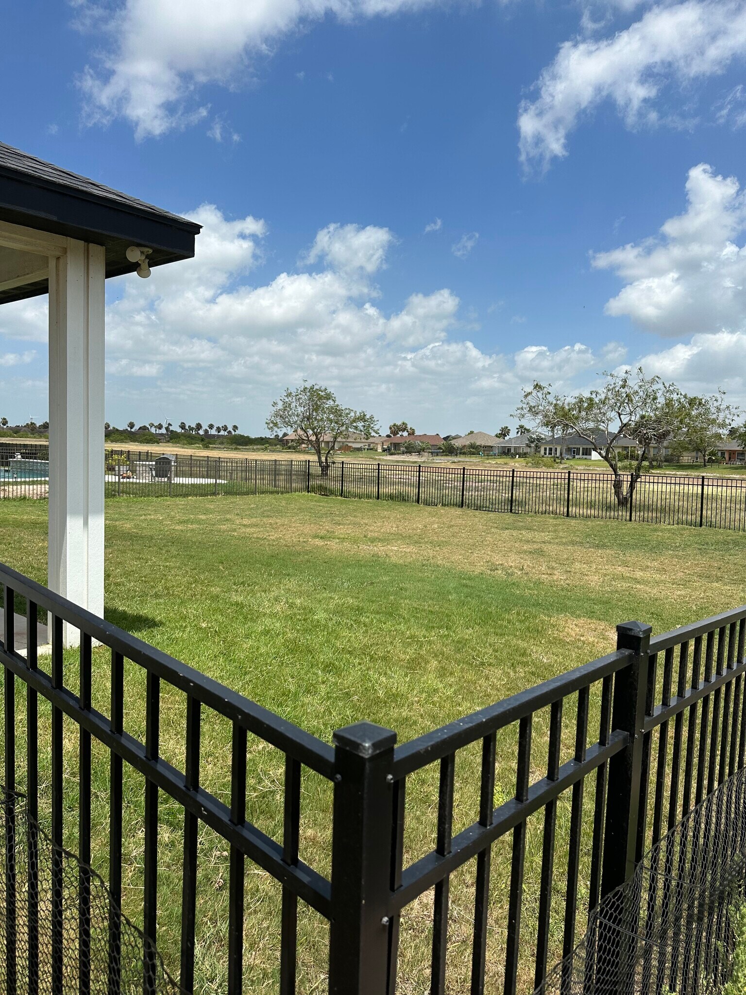 Building Photo - 113 Torrey Pines Rd