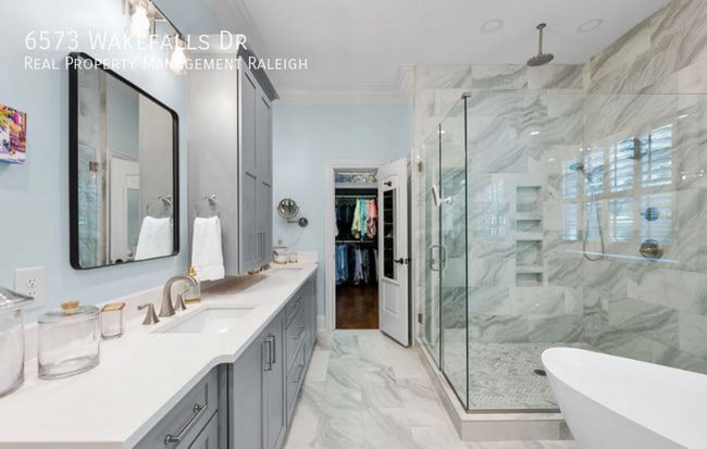 Building Photo - 6573 Wakefalls Dr