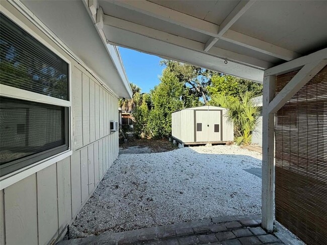 Building Photo - 4711 10th Ave S