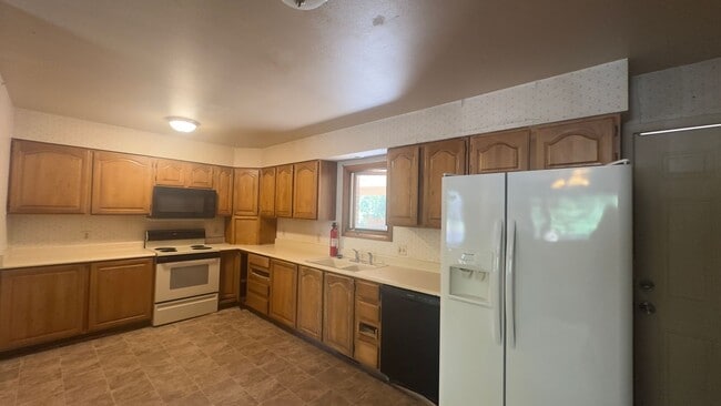 Building Photo - House in West Ft. Collins