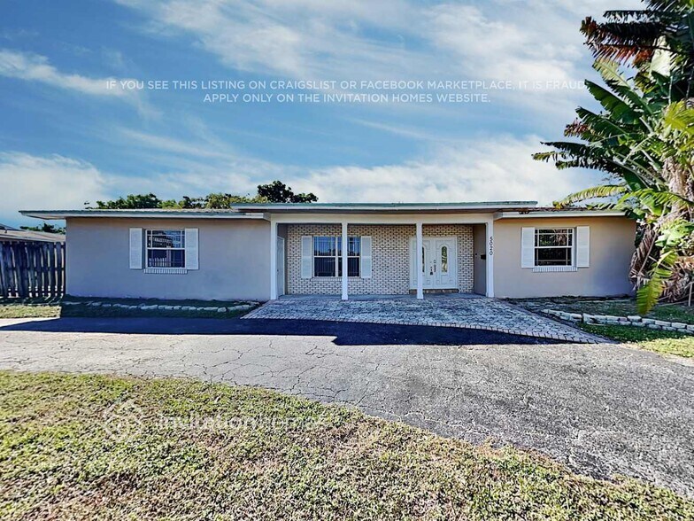 Primary Photo - 5020 Taylor St