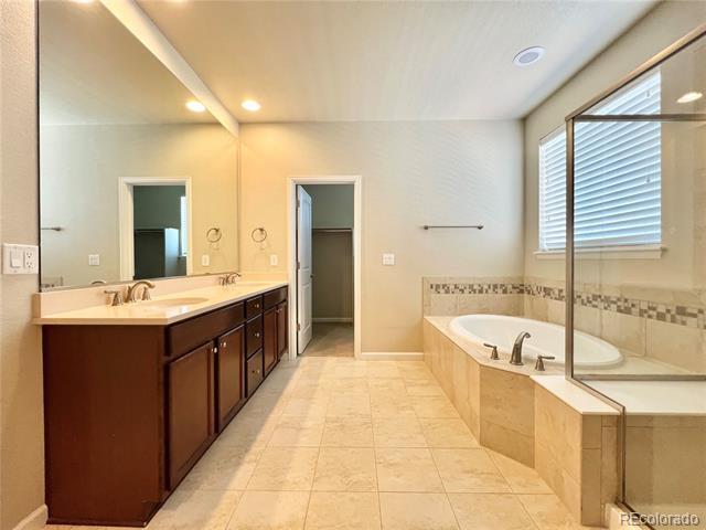 Building Photo - 2331 Lodgepole Creek Dr