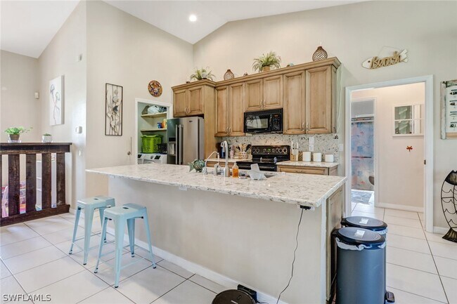 Building Photo - 2330 45th Ave NE