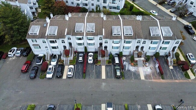 Building Photo - 241-43 Oak Park Dr