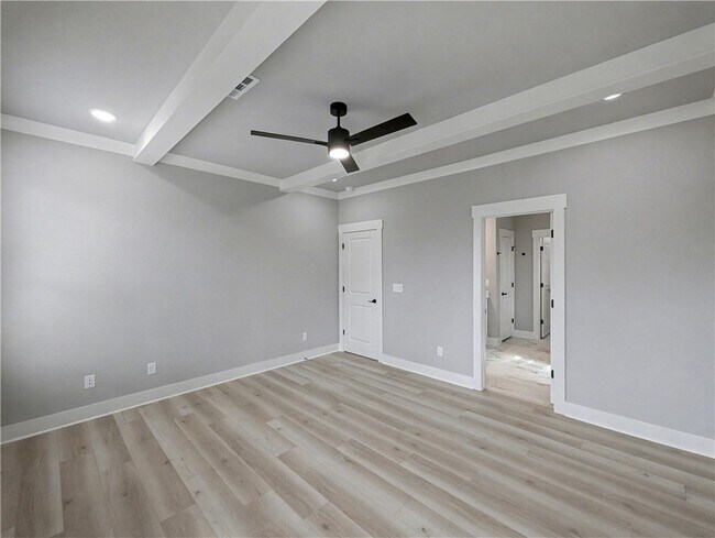 Building Photo - 52 Claxton Dr