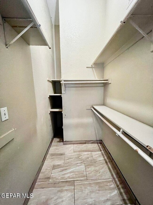 Building Photo - 12266 Amstater Cir