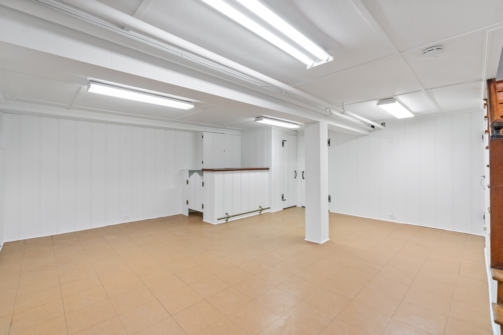 Building Photo - 2926 Wyman Pky