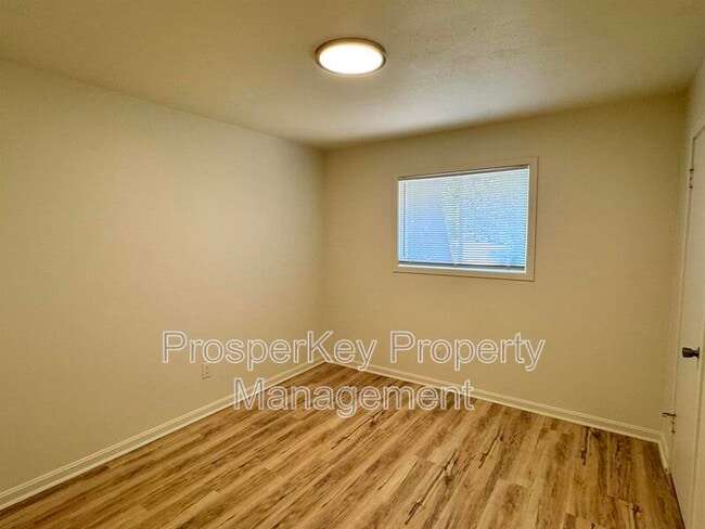 Building Photo - 5217 Dana Dr