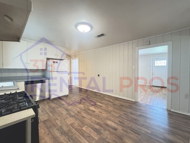 Building Photo - 209/211 W Virginia Ave. Duplex