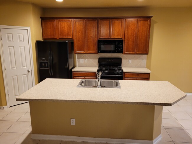 Corian Countertops - 78 Cornflower Dr