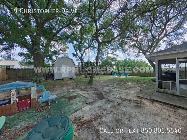 Building Photo - 419 Christopher Dr