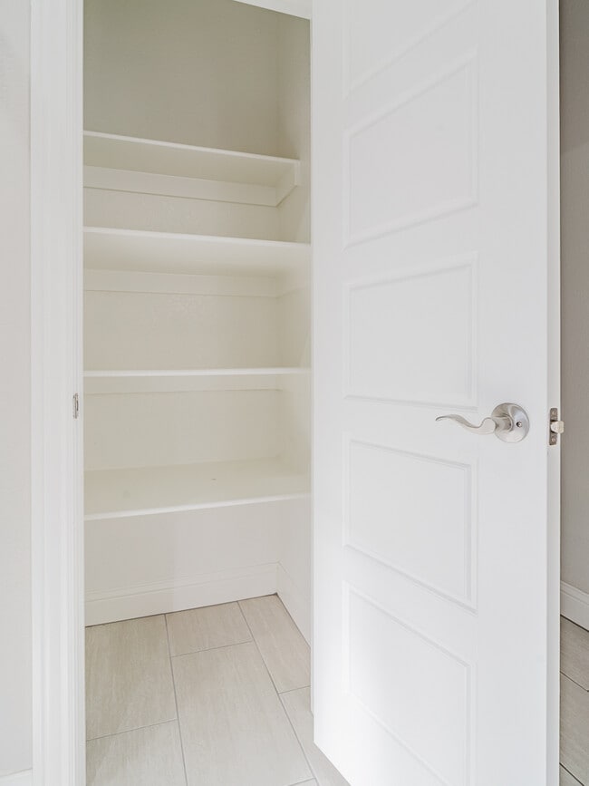 Building Photo - 1130 Quailridge Way