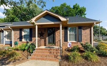 Building Photo - Exclusively Offered By Muse Realty Rentals...