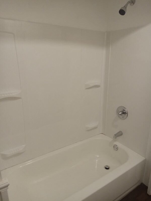 Building Photo - 616 Napoleon St