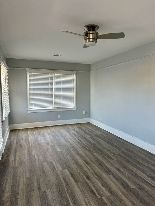 Building Photo - Now Leasing: Private Cottage at The Garden...