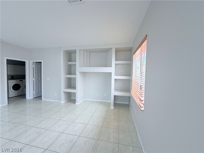 Building Photo - 9347 S Chateau St Jean Dr