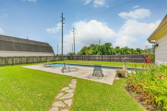 Building Photo - 2614 Brahman Dr
