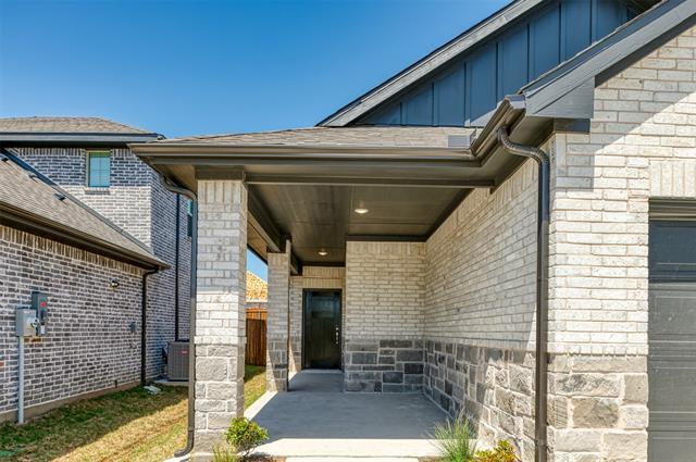 Building Photo - 206 Berkshire Dr
