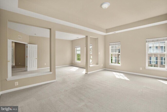 Building Photo - 43616 Carradoc Farm Ter