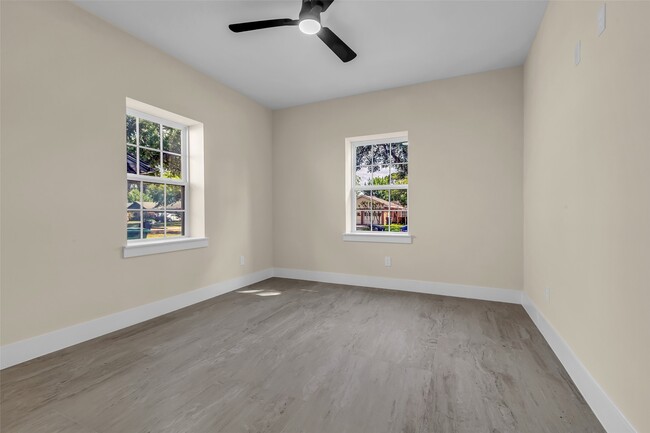 Building Photo - 9630 Vilven Ln