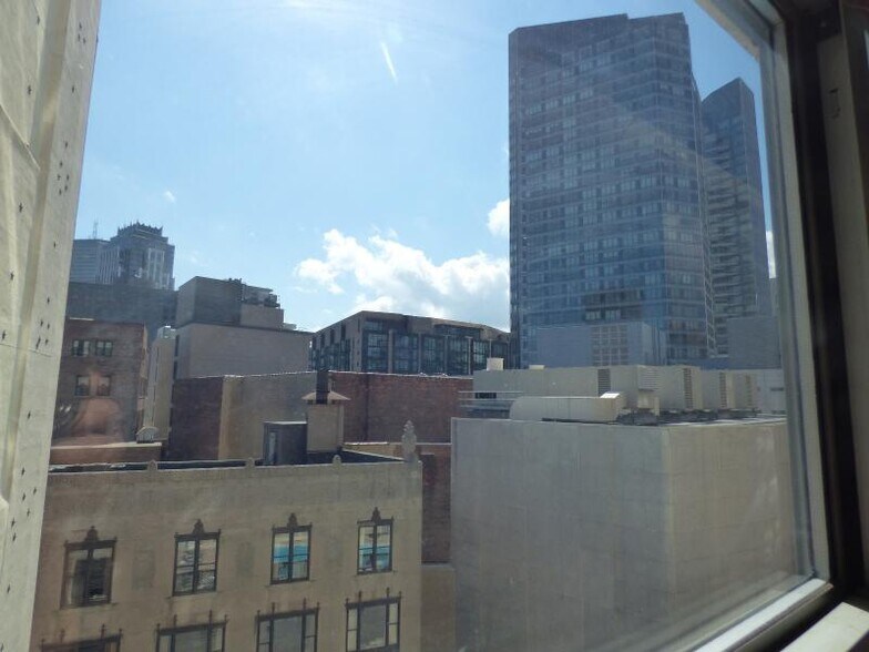 Building Photo - 151 Tremont St